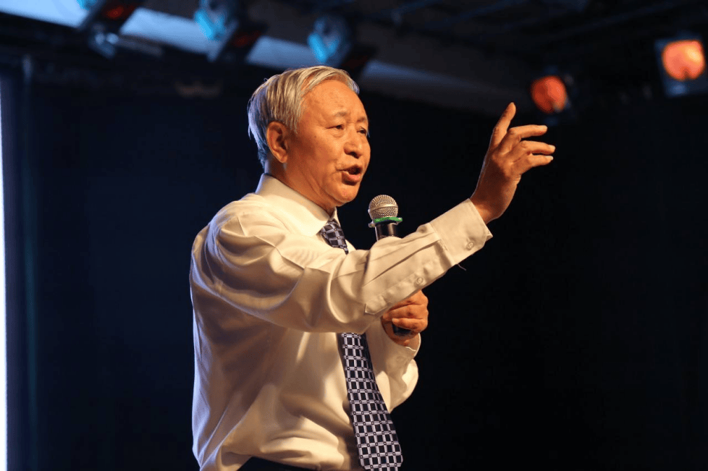 说《太空之城反击》？太空之城反击澳门新葡京有多少名人点评过科幻小(图13)